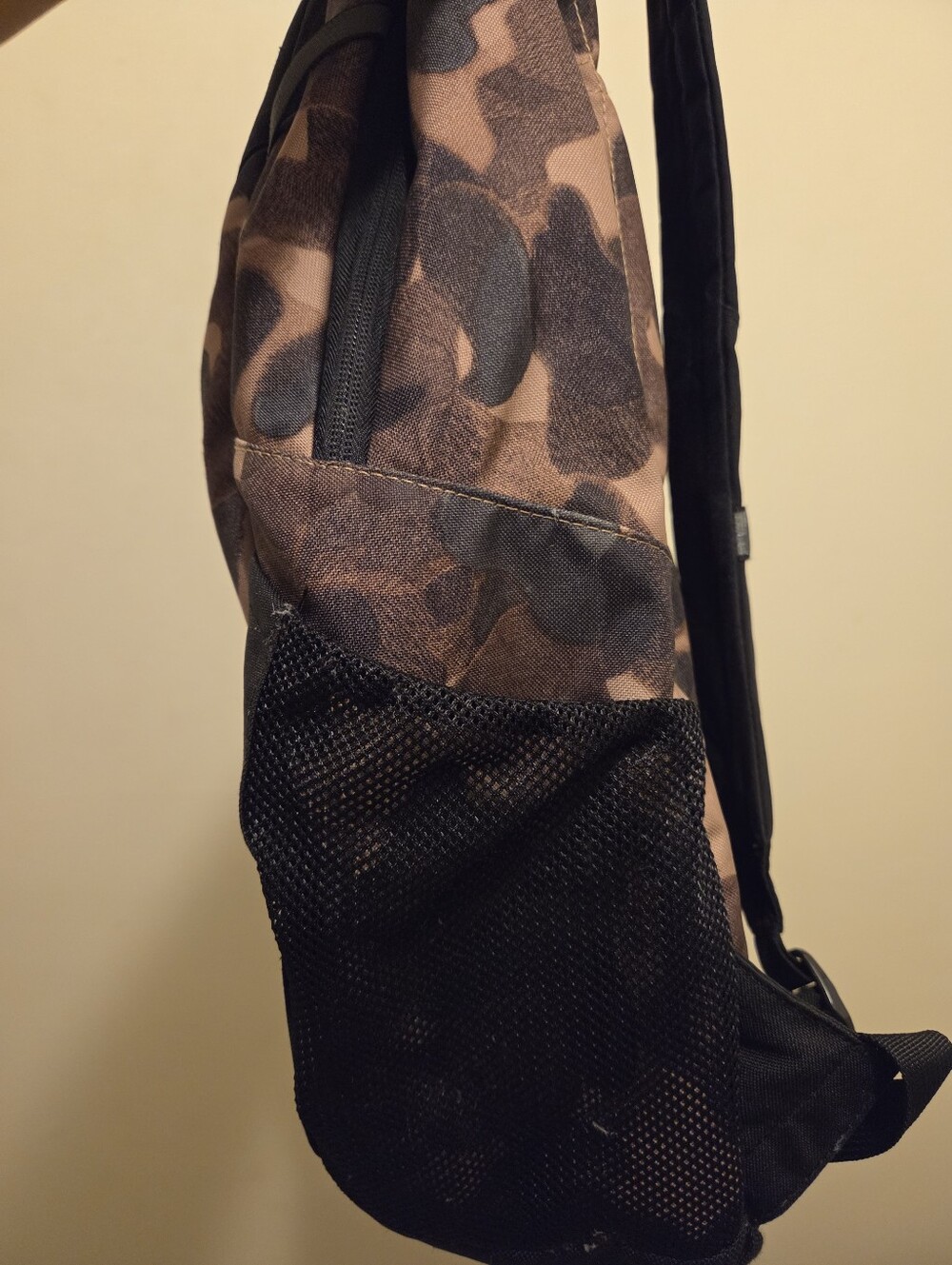 The North Face Backpack: Sunder. Adult Size. Army Camo. - Picture 3 of 6
